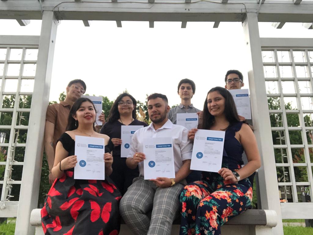 Estudiantes Mindext Universidad Federal de Kazán